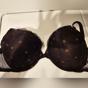 Victoria's Secret women's bra, 38DD, black with stars